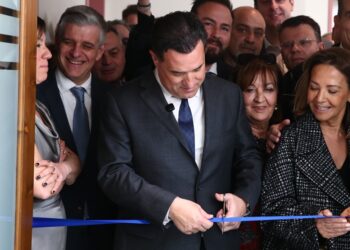 Εγκαινιάστηκε από τον Άδωνι Γεωργιάδη η νέα πτέρυγα ογκολογικής μονάδας στο Παπαγεωργίου – «Μεγάλη μέρα χαράς για το ΕΣΥ και εμένα»