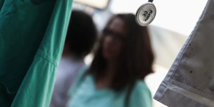 Στάση εργασίας των νοσοκομειακών γιατρών σήμερα – Στη Θεσσαλονίκη ο Άδωνις Γεωργιάδης