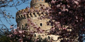 Καιρός: Ηλιοφάνεια στη Θεσσαλονίκη – Η σημερινή πρόγνωση