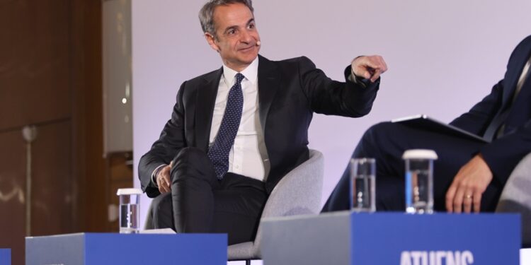 Μητσοτάκης: «Μπλόκο» στα social media για ανηλίκους κάτω των 15 ετών – Οι ανακοινώσεις εντός του μήνα