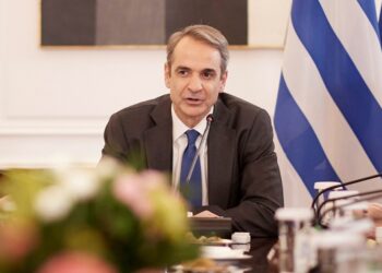 Ανακοινώνεται το πλαφόν κέρδους σε ράφια και αντλίες κατά των φαινομένων αισχροκέρδειας λόγω πολέμου